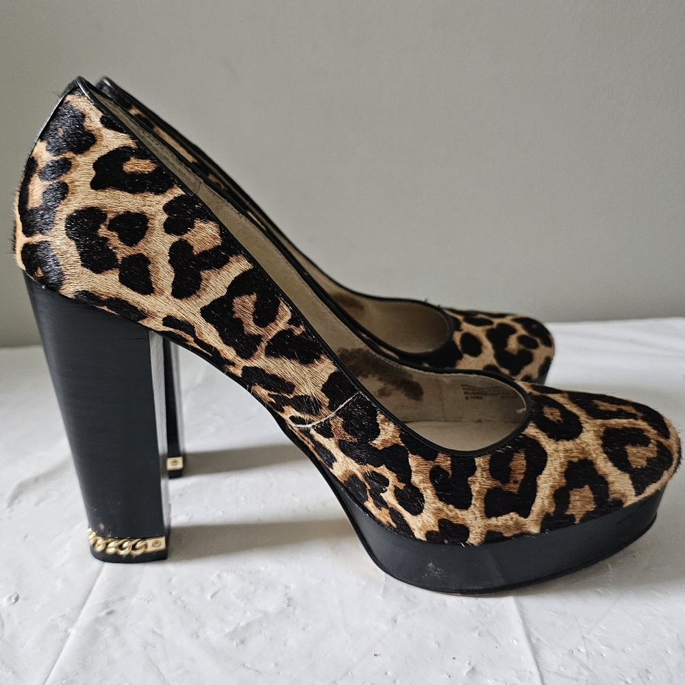 MK MICHAEL KORS Sabrina Leather. Leopard Print Chunk Heel Shoes